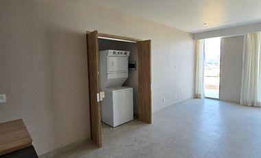 Departamento en Venta en Distrito República, 3 Recámaras, amplia Terraza con Vista a Av. México, Excelentes amenidades