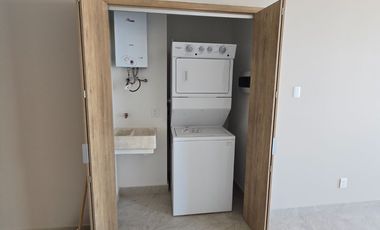 Departamento en Venta en Distrito República, 3 Recámaras, amplia Terraza con Vista a Av. México, Excelentes amenidades
