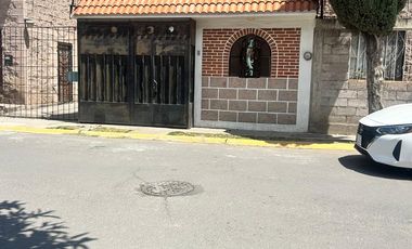 HERMOSA CASA EN VENTA A PRECIO DE REMATE UBICADA EN GEOVILLAS DE COSTITLAN, CHICOLOAPAN APROVECHA SOLO RECURSO PROPIO (NO CRÉDITOS)