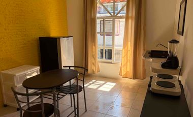Departamento amueblado para 1 persona