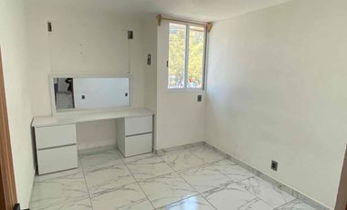RENTA EN VILLA UNIVERSIDAD! EXCELENTE DEPARTAMENTO REMODELADO.