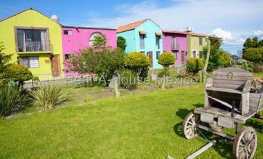 Quinta, Casas y Espacio Para Eventos en Venta en Querétaro, México