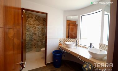 RENTA Casa Amueblada en San Pablo Residencial Un fraccionamiento con  amenidades y área Verde cuenta con alberca  palapa para eventos cancha de tenis