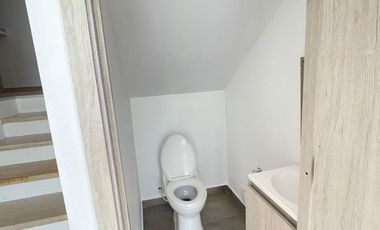 Excelente casa en el sector de La Florida en conjunto cerrado de 102m2