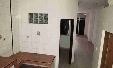 RUMAH BAGUS 4 LANTAI  JELAMBAR JAKARTA BARAT