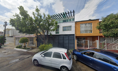 VENTA DE CASA EN JALISCO COL JARDINES ALCALDE GUADALAJARA