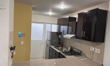 RENTA DE CASA EN PUERTA DE PIEDRA