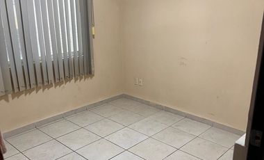 RENTA DE CASA EN PUERTA DE PIEDRA