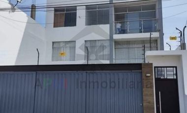 VENTA DE DEPARTAMENTO EN PRIMER PISO AL FRENTE DEL COLEGIO SAN AGUSTÍN EN PIMENTEL
