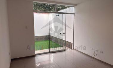 VENTA DE DEPARTAMENTO EN PRIMER PISO AL FRENTE DEL COLEGIO SAN AGUSTÍN EN PIMENTEL