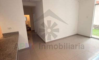 VENTA DE DEPARTAMENTO EN PRIMER PISO AL FRENTE DEL COLEGIO SAN AGUSTÍN EN PIMENTEL