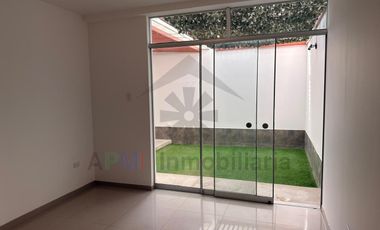 VENTA DE DEPARTAMENTO EN PRIMER PISO AL FRENTE DEL COLEGIO SAN AGUSTÍN EN PIMENTEL