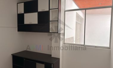 VENTA DE DEPARTAMENTO EN PRIMER PISO AL FRENTE DEL COLEGIO SAN AGUSTÍN EN PIMENTEL
