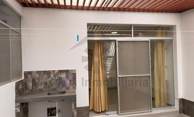 VENTA DE DEPARTAMENTO EN PRIMER PISO AL FRENTE DEL COLEGIO SAN AGUSTÍN EN PIMENTEL