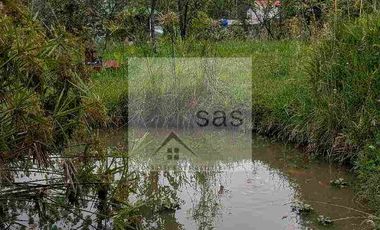 SE RENTA CASA GRANDE EN EL CAMPO - CARMEN DE SININCAY- CUENCA