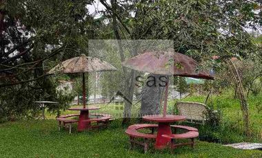 SE RENTA CASA GRANDE EN EL CAMPO - CARMEN DE SININCAY- CUENCA