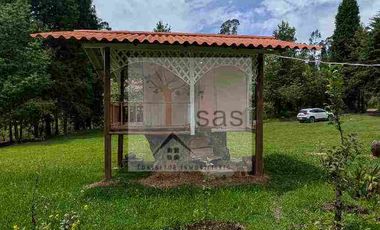 SE RENTA CASA GRANDE EN EL CAMPO - CARMEN DE SININCAY- CUENCA