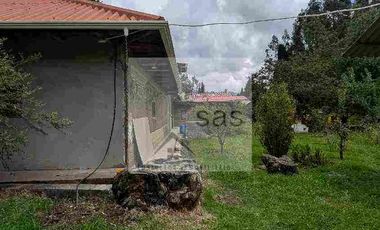 SE RENTA CASA GRANDE EN EL CAMPO - CARMEN DE SININCAY- CUENCA