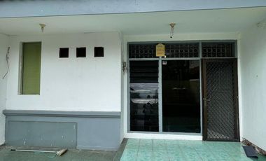 Dijual Rumah di Taman Aries, Kembangan Jakarta Barat