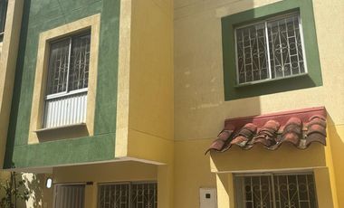 VENDO CASA EN URBANIZACION LOS NARANJOS EN LA CIUDADELA REAL DE MINAS