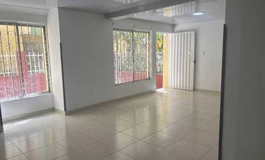 VENDO CASA EN URBANIZACION LOS NARANJOS EN LA CIUDADELA REAL DE MINAS