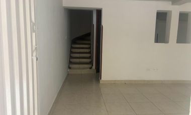 VENDO CASA EN URBANIZACION LOS NARANJOS EN LA CIUDADELA REAL DE MINAS