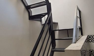 RUMAH BAGUS MINIMALIS MODERN 1,5 LANTAI FULL FURNISHED SIAP HUNI DI BATUNUNGGAL BANDUNG