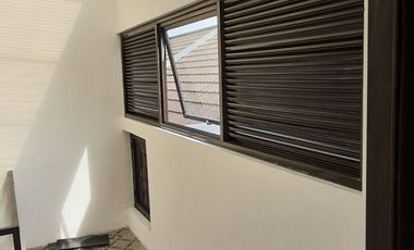 RUMAH BAGUS MINIMALIS MODERN 1,5 LANTAI FULL FURNISHED SIAP HUNI DI BATUNUNGGAL BANDUNG