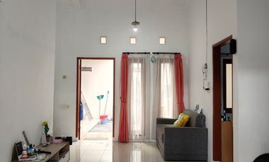 RUMAH BAGUS MINIMALIS MODERN DEKAT TOL, SEKOLAH, TEMPAT KULINER DI TAMAN KOPO INDAH 3 TKI3 BANDUNG