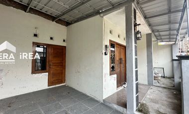 RUMAH DIJUAL DI SOLO DEKAT RS DR OEN KANDANG SAPI