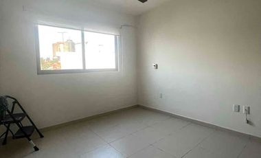 CASA SEMINUEVA EN RENTA EN CHIPITLAN CUERNAVACA 4 REC EN COTO