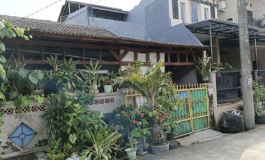 Dijual cepat rumah di wisma asri 1 harga murah hitung tanah saja