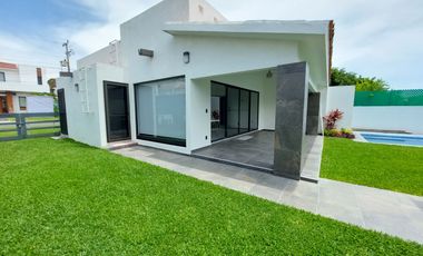 Casa en Venta Fraccionamiento Lomas de Cocoyoc, Morelos