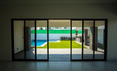 Casa en Venta Fraccionamiento Lomas de Cocoyoc, Morelos