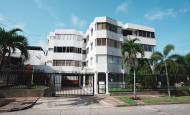 Arriendo apartamento clásico de 137 m² en Riomar | 3 alcobas + parqueadero + locker