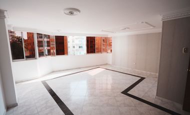Arriendo apartamento clásico de 137 m² en Riomar | 3 alcobas + parqueadero + locker