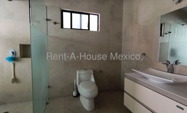 Casa en Renta en Lomas de Memetla, Cuajimalpa de Morelos