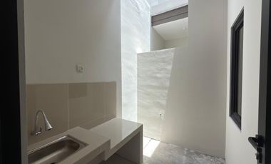 Dijual Rumah 2 Lantai Surabaya Timur Free Biaya biaya hanya 600 jutaan