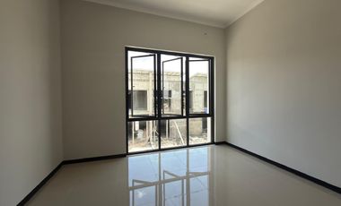 Dijual Rumah 2 Lantai Surabaya Timur Free Biaya biaya hanya 600 jutaan