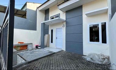 Rumah dijual 1 lantai di poros hertasning makassar dekat sekolah islam al ashar