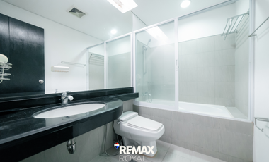 Fully furnished 2-Bedroom For Rent in The Residences at Greenbelt, Makati City