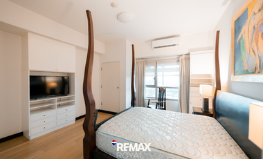 Fully furnished 2-Bedroom For Rent in The Residences at Greenbelt, Makati City