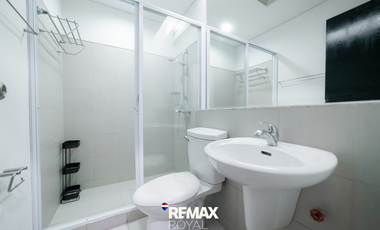 Fully furnished 2-Bedroom For Rent in The Residences at Greenbelt, Makati City