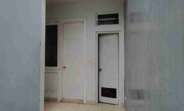 disewa rumah bagus 4BR si cluster Maple summarecon Bekasi
