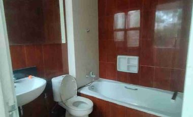 disewa rumah bagus 4BR si cluster Maple summarecon Bekasi