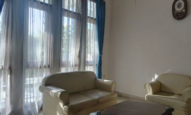 RUMAH IDAMAN MINIMALIS MODERN 3 LANTAI LINGKUNGAN ASRI NYAMAN SIAP HUNI DI SETRADUTA BANDUNG