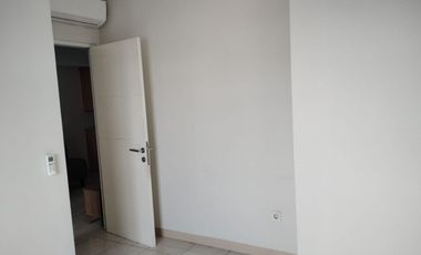Disewa Apartement Springlake 3 BR Hoek Semi Furnish Siap Huni