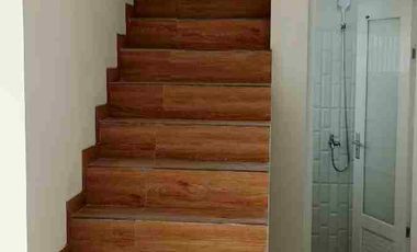 Rumah 2 lantai Puripakuan Sebelah RSUD Subang