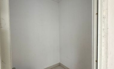 Rumah Green Lake City Cluster Australia Luas 180m2 Ready 3 Kamar