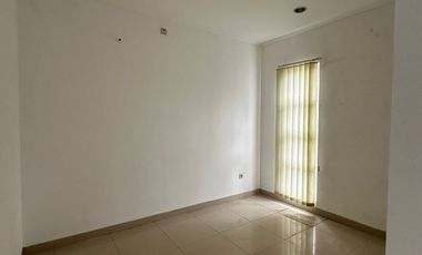 Rumah Green Lake City Cluster Australia Luas 180m2 Ready 3 Kamar